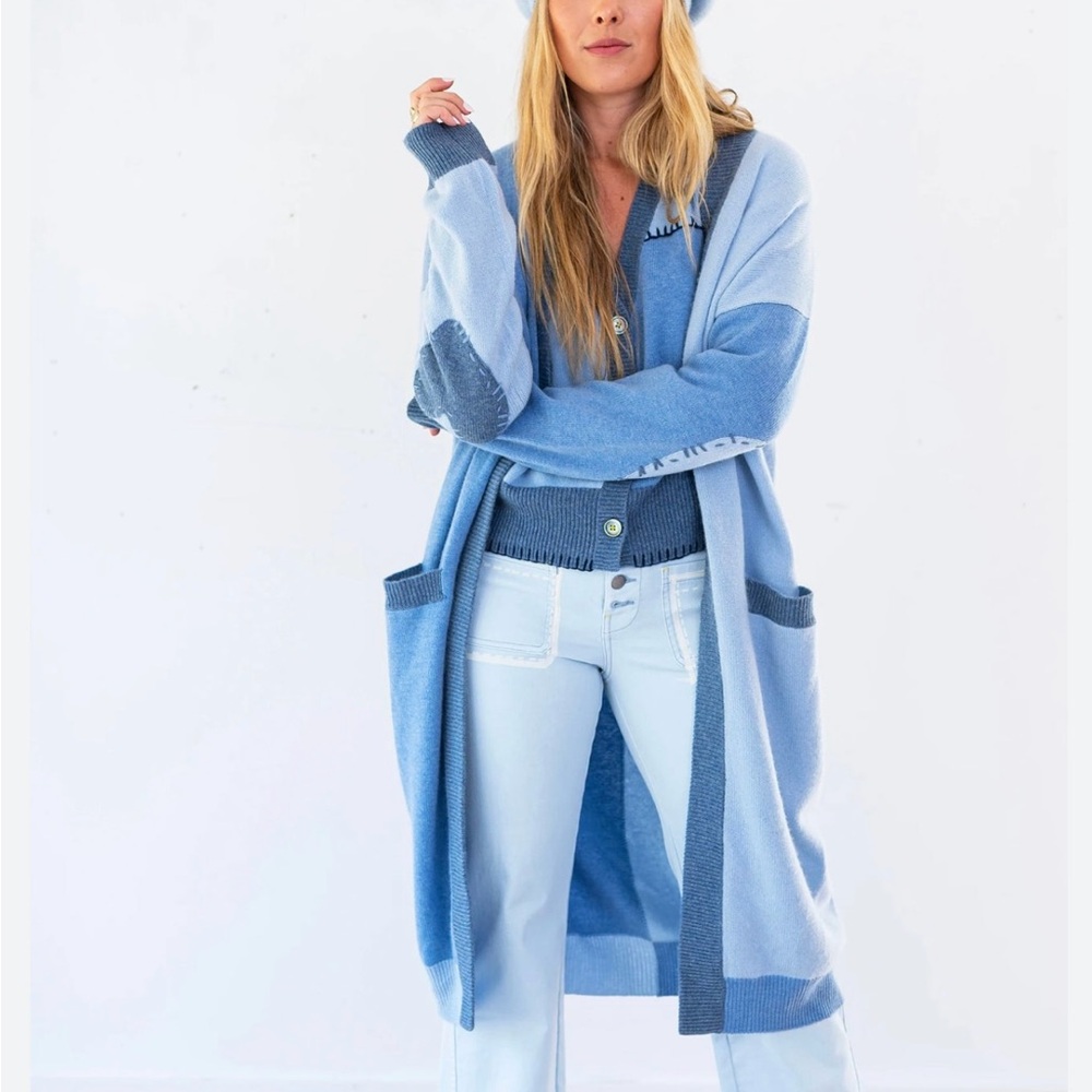 Kerri Rosenthal Super Long Poppy 100% Cashmere Cardigan NWT. Soft v blue. Hearts